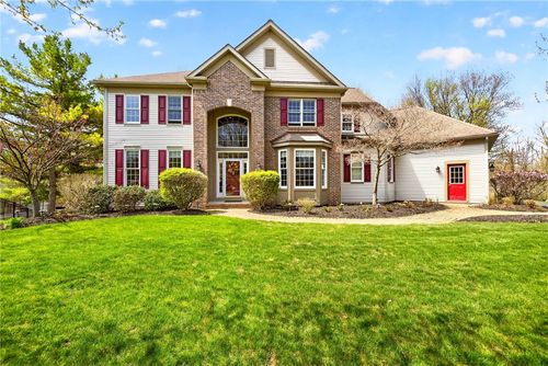17 Royale Dr, Fairport, NY, 14450-8419 | Card Image