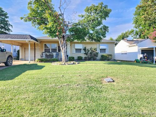 4537 E 29th St, Tulsa, OK, 74114-6240 | Card Image