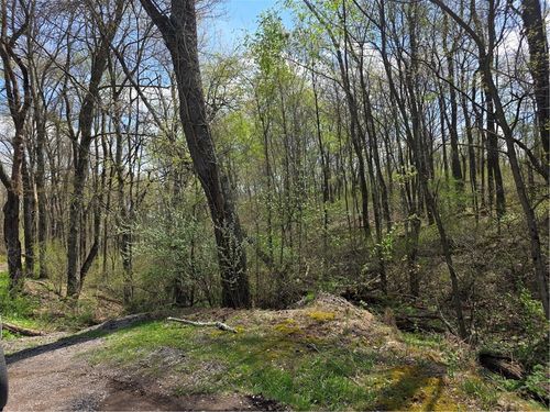242 Walker Rd, Freeport, PA, 16229-2101 | Card Image