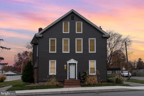 333 Marietta Ave, MOUNT JOY, PA, 17552-3001 | Card Image