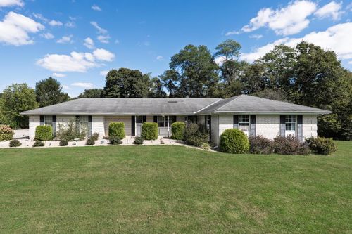 22014 Greenwood Dr, Lawrenceburg, IN, 47025-7427 | Card Image