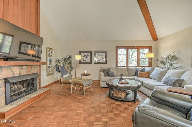 55 Grove Hill Rd, House other with 3 bedrooms, 4 bathrooms and null parking in Kingsport TN | Image 11
