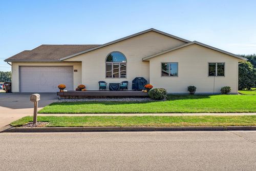 1005 Willow Way, WEST SALEM, WI, 54669-9290 | Card Image
