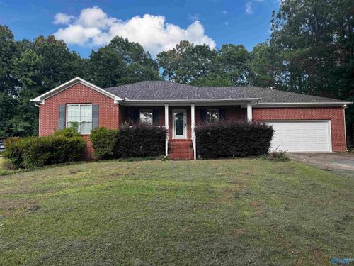 3197 Hawthorne Cir, Southside, AL, 35907-7934 | Card Image