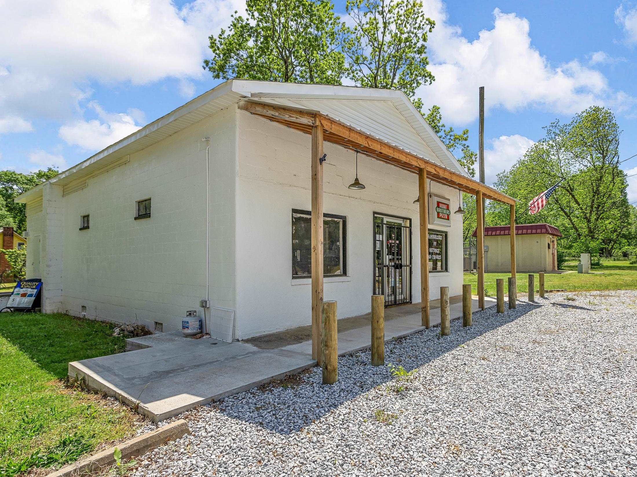 701 Union Hwy, Enoree, SC 29335