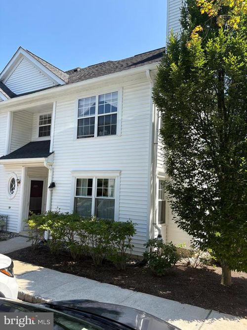 512 Brickhouse Rd, Princeton, NJ, 08540-7349 | Card Image