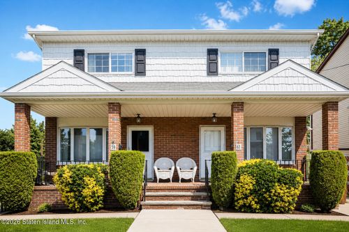 61 Ebony St, Staten Island, NY, 10306-1903 | Card Image