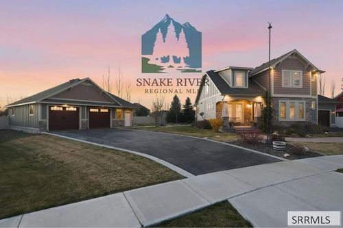 147 Casa Dr, Idaho Falls, ID, 83404-4916 | Card Image
