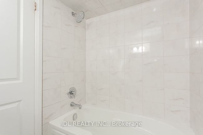 3 - 175 William Duncan Rd, Condo with 2 bedrooms, 2 bathrooms and 1 parking in North York ON | Image 16
