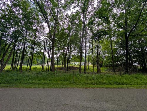 268 Parallel St, Pleasantville, PA, 16341-2214 | Card Image