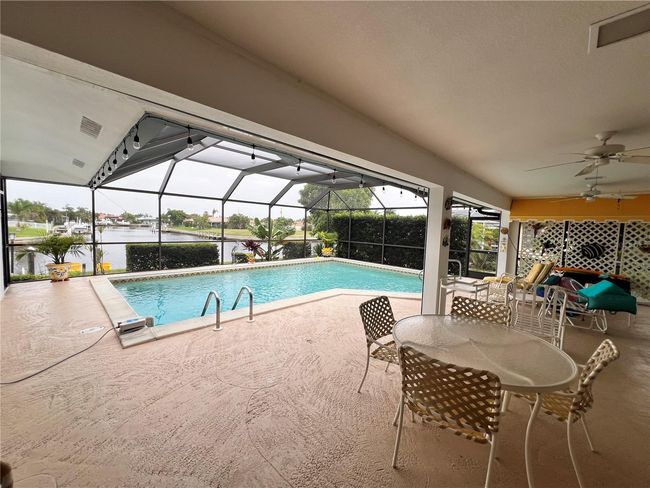1530 San Marino Ct, House other with 3 bedrooms, 2 bathrooms and null parking in PUNTA GORDA FL | Image 29