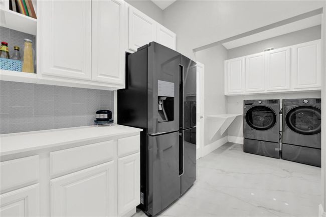 Refrigerator | Image 21