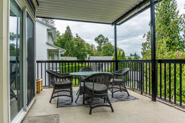 21221 93a Avenue, House other with 4 bedrooms, 3 bathrooms and 6 parking in Langley BC | Image 11