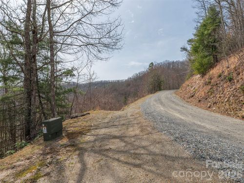 17-000 Sigogglin Road, Waynesville, NC, 28786 | Card Image