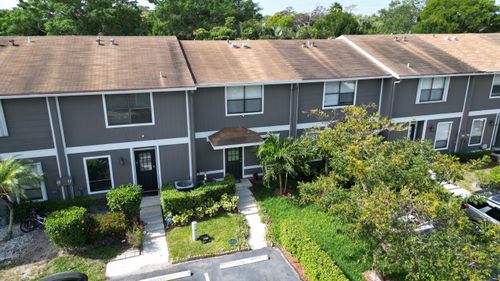 d-850 Hill Dr, West Palm Beach, FL, 33415-3776 | Card Image