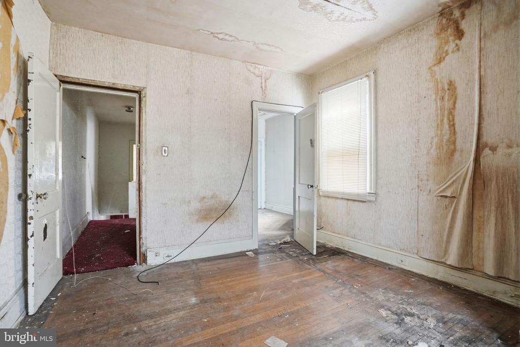 Residential in PHILADELPHIA 3