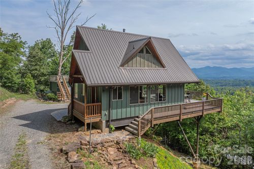 121 Mountain View Rd, Asheville, NC, 28806-9741 | Card Image