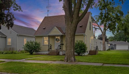 2510 Wood Street, La Crosse, WI, 54603 | Card Image