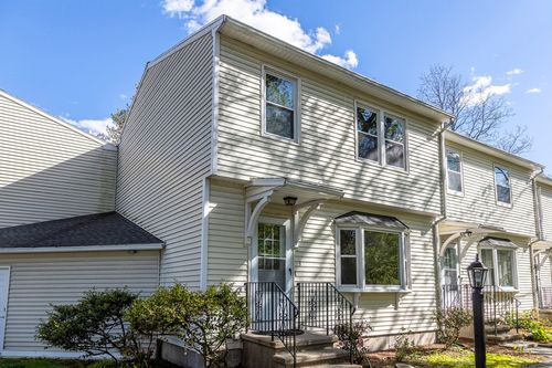 3-357 Boylston St, Lowell, MA, 01852-4900 | Card Image