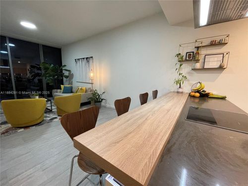 unit-1811-1000 Brickell Plz, Miami, FL, 33131-3835 | Card Image