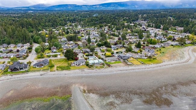 1571 Juan De Fuca Blvd, House other with 5 bedrooms, 3 bathrooms and 4 parking in Parksville BC | Image 61