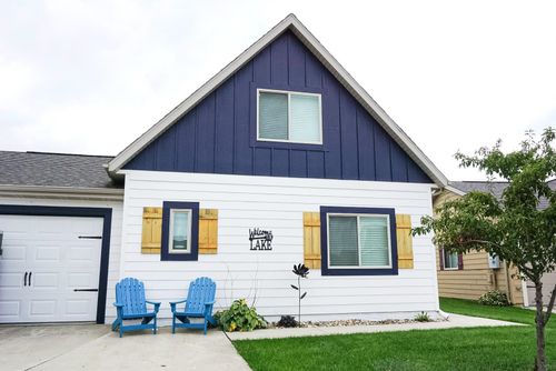 290 240th Ave, Arnolds Park, IA, 51331 | Card Image