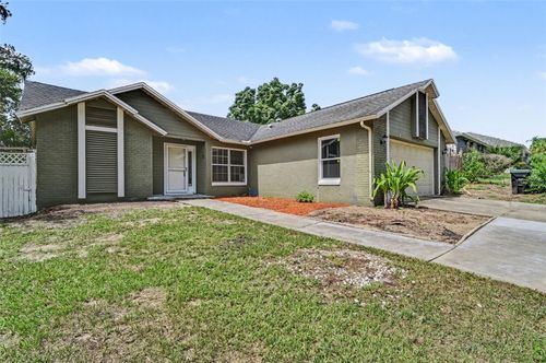 7774 Barberry Dr, ORLANDO, FL, 32835-5322 | Card Image