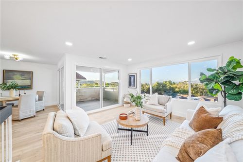 226-22321 Caminito Mescalero, Laguna Hills, CA, 92653-1155 | Card Image