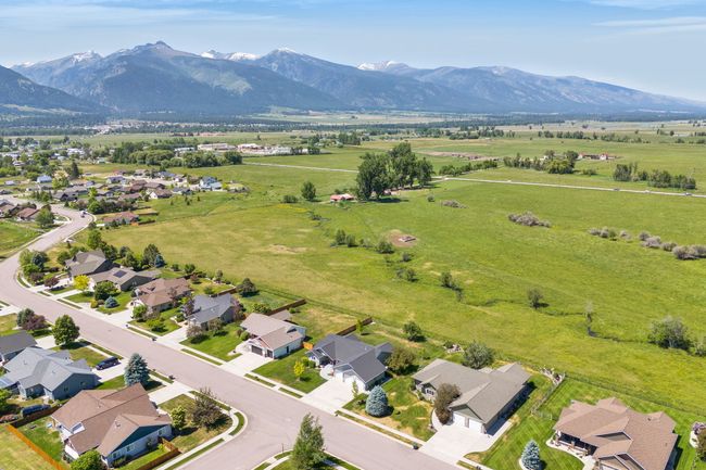 1618 Creekside Dr, House other with 3 bedrooms, 2 bathrooms and null parking in Stevensville MT | Image 31