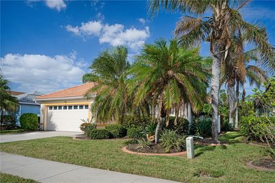 229 Venice Palms Boulevard, House other with 3 bedrooms, 3 bathrooms and null parking in VENICE FL | Image 3