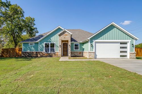 900 Cope St, Midlothian, TX, 76065-9141 | Card Image