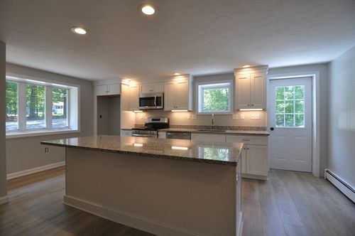 107 Warren Rd, Townsend, MA, 01469-1360 | Card Image