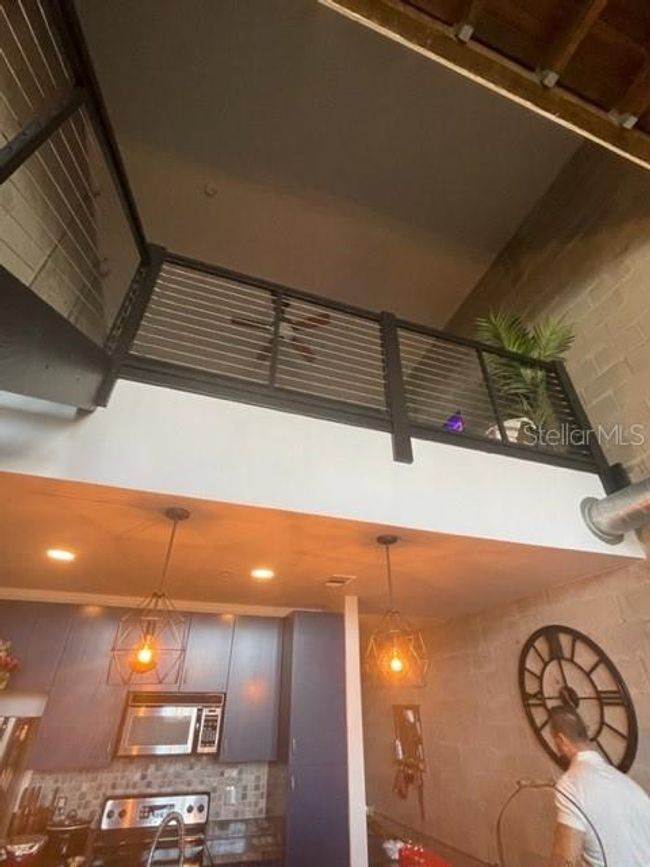UNIT-27 - 2001 E 2 Nd Ave, Condo with 1 bedrooms, 2 bathrooms and null parking in TAMPA FL | Image 25