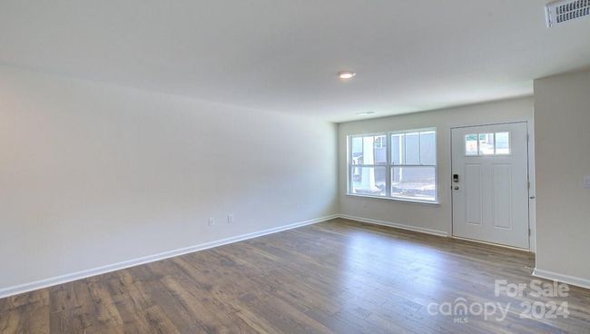 47 Virginia Commons Dr, Townhouse with 3 bedrooms, 3 bathrooms and null parking in Arden NC | Image 5
