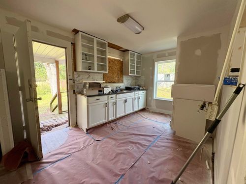 709 Crescent Ave, spartanburg, SC, 29306-5353 | Card Image