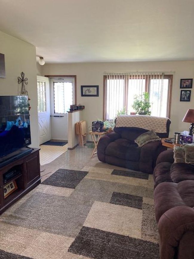 654 - 652-654 N Baltimore St, Home with 0 bedrooms, 0 bathrooms and null parking in Spring Green WI | Image 11