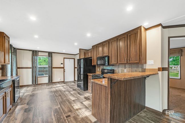 Kitchen | Image 57