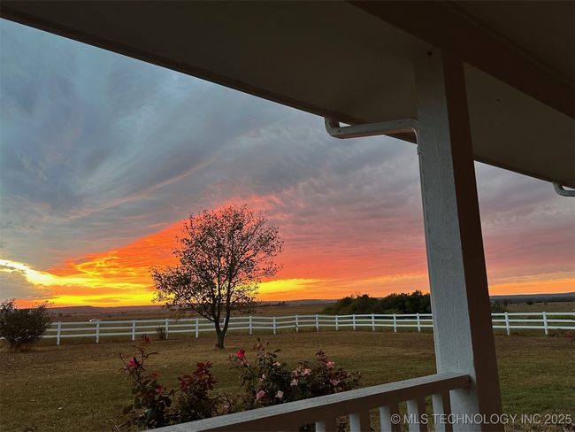28002 Us 75 Hwy, House other with 4 bedrooms, 4 bathrooms and null parking in Ochelata OK | Image 66