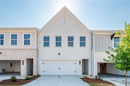 3744 Silvery Way, Powder Springs, GA, 30127-1145 | Card Image