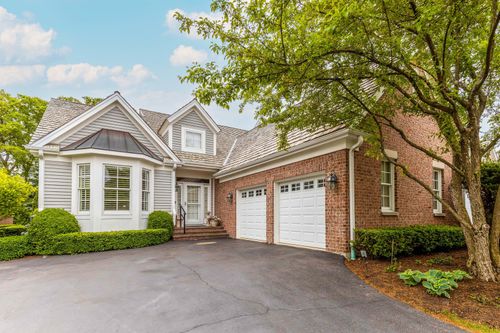 145 S Bradford Ct, Lake Forest, IL, 60045-2337 | Card Image