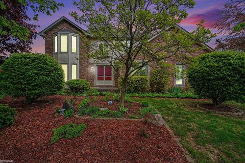16257 Woodstream Dr, Clinton Township, MI, 48038-5900 | Card Image