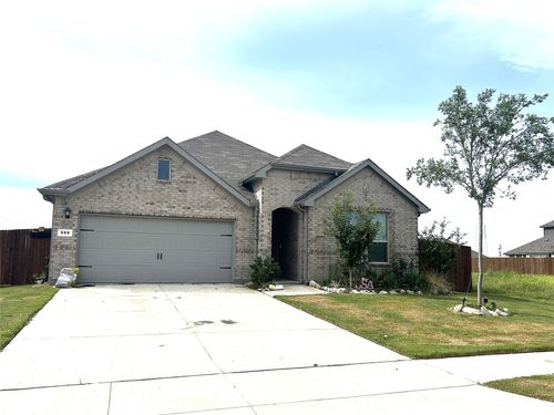 509 Wesley Dr, Grandview, TX, 76050-2216 | Card Image