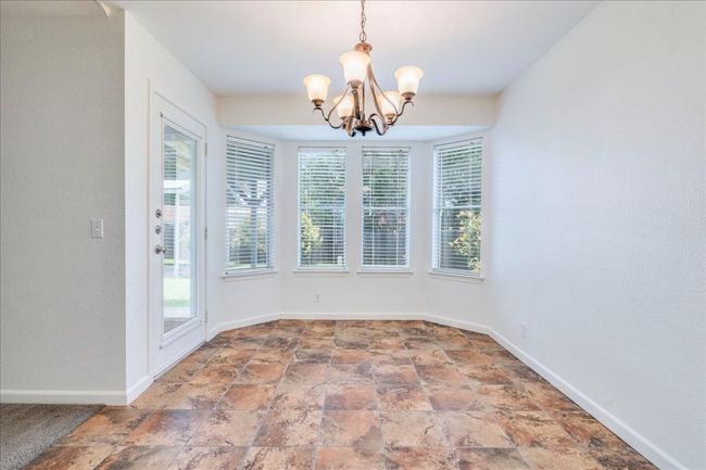 Dining area | Image 18
