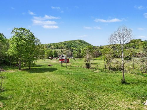 9050 E Blue Grass Trl, Bland, VA, 24315-5294 | Card Image