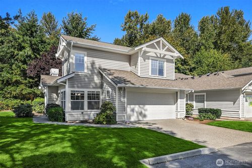 27-1-4931 S 233rd Pl, Kent, WA, 98032-6446 | Card Image