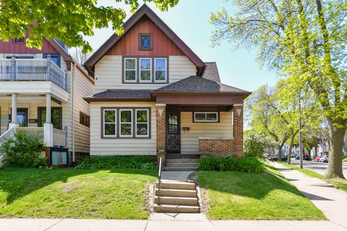501 E Otjen St, Milwaukee, WI, 53207 | Card Image