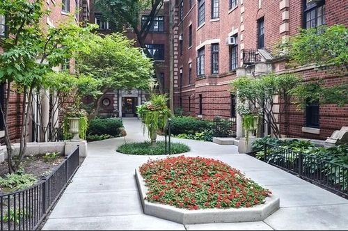 1b-507 W Aldine Ave, Chicago, IL, 60657-3758 | Card Image