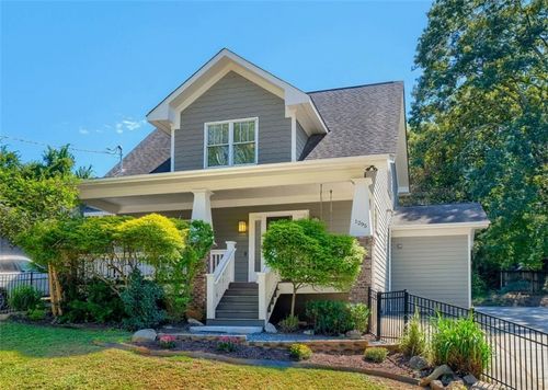 1295 Hardee St Ne, Atlanta, GA, 30307-2762 | Card Image