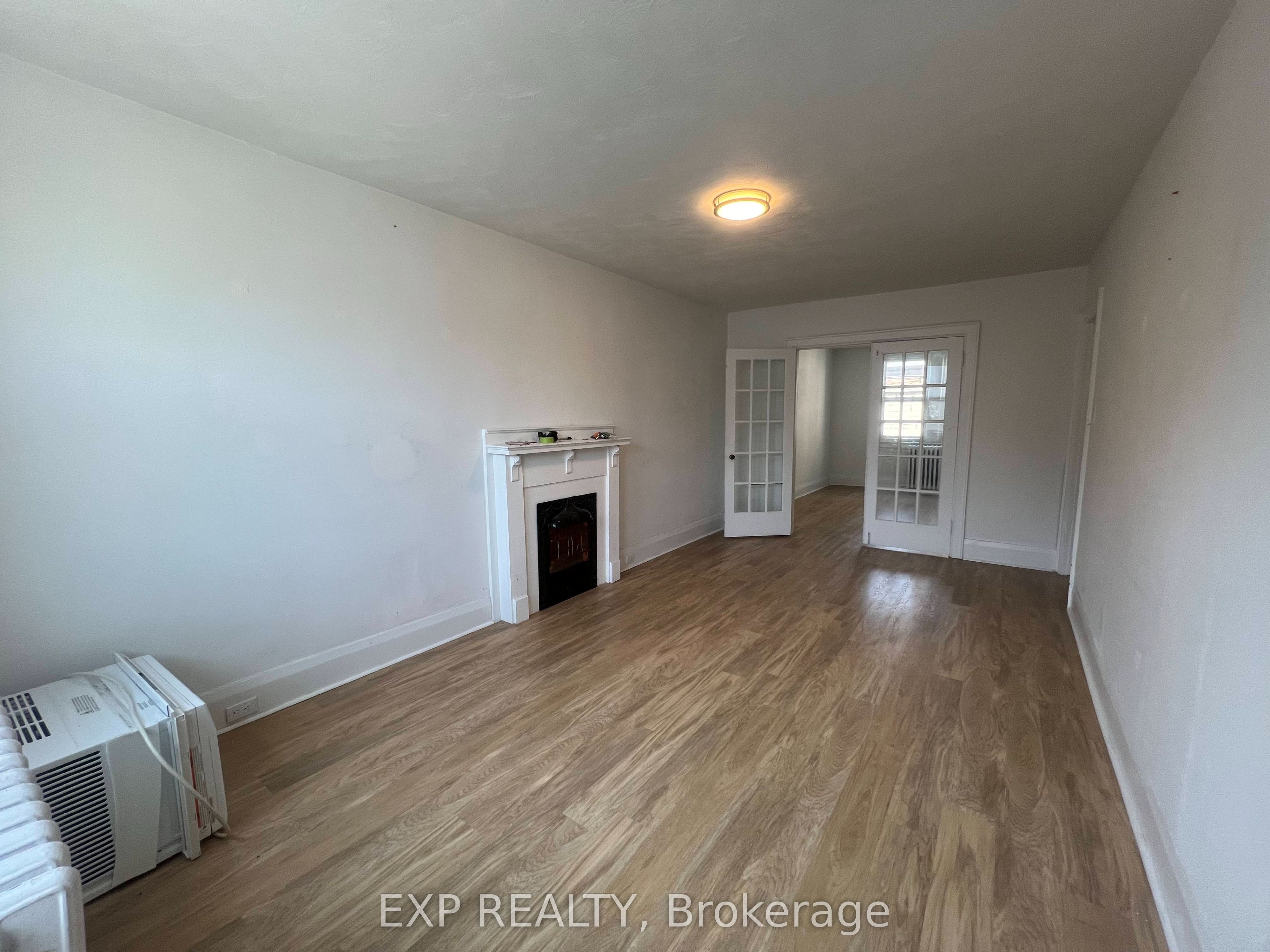Residential Lease in Toronto C02
