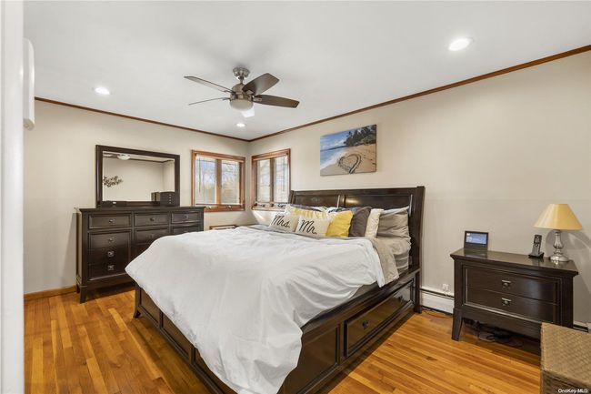 40 Balsam Ln, House other with 3 bedrooms, 2 bathrooms and null parking in Commack NY | Image 12